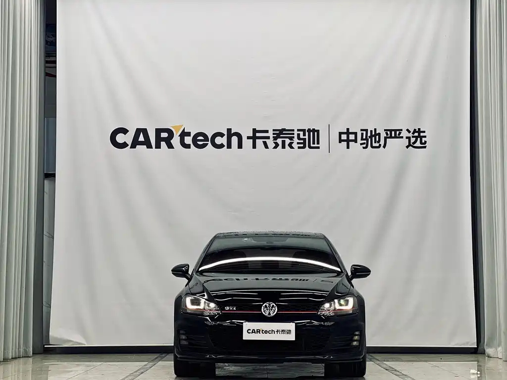VOLKSWAGEN GOLF 2018