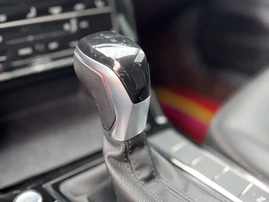 VOLKSWAGEN PASSAT 2022