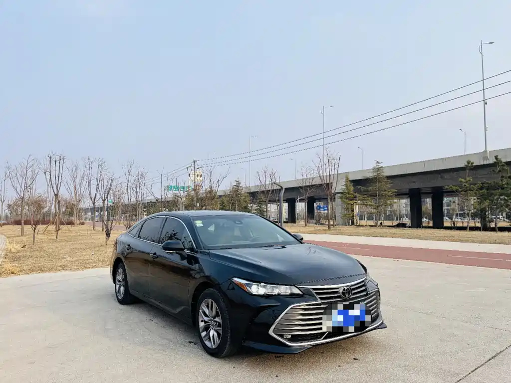 TOYOTA AVALON 2021