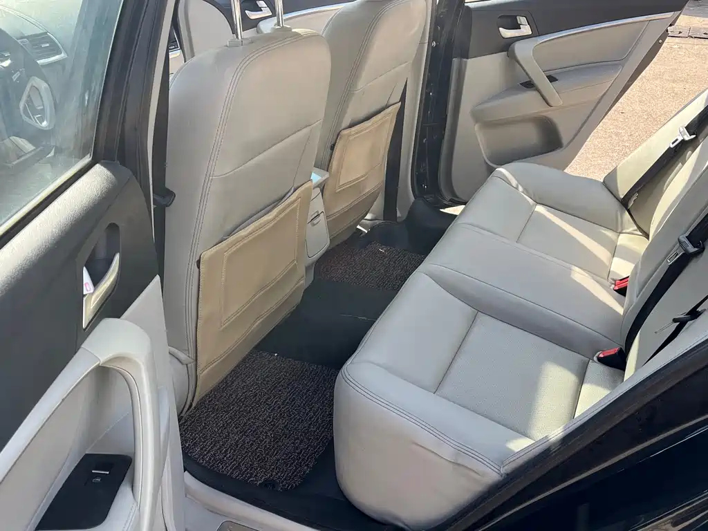 GEELY AUTO EMGRAND 2014