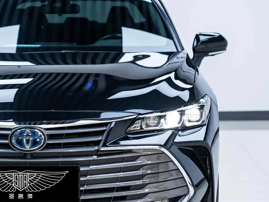TOYOTA AVALON 2022