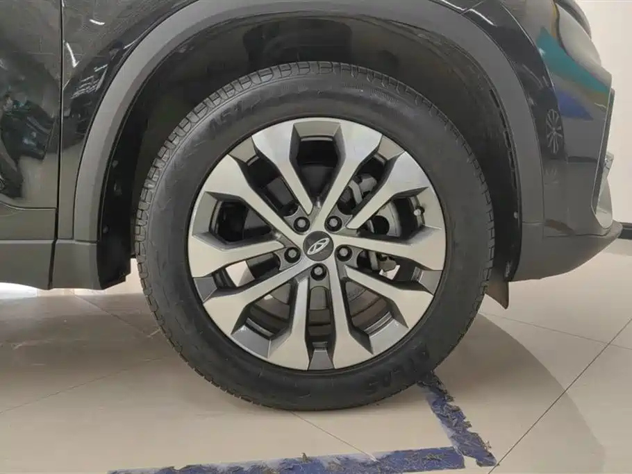 CHERY TIGGO 8 2024