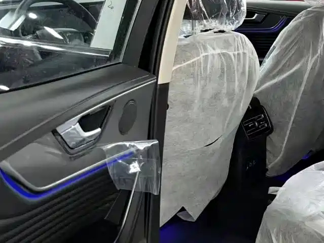 HONGQI HS5 2023