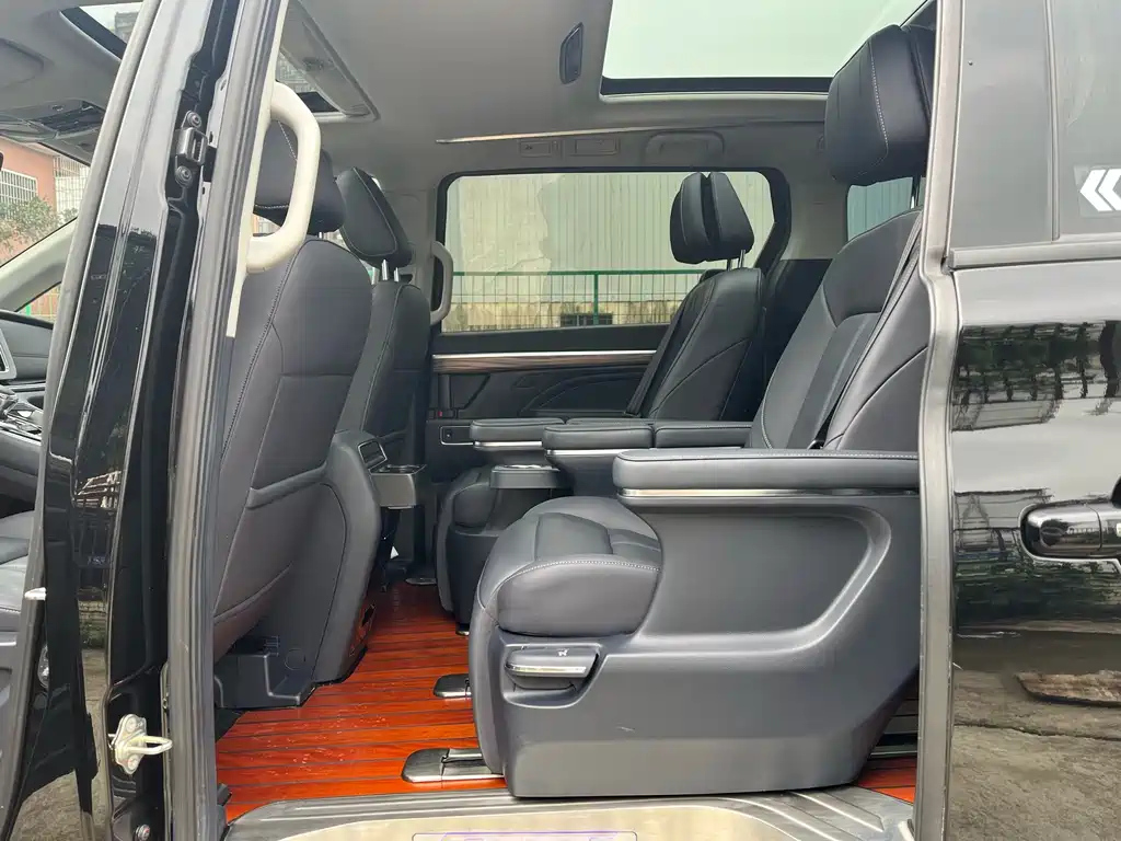 TRUMPCHI M8 2021