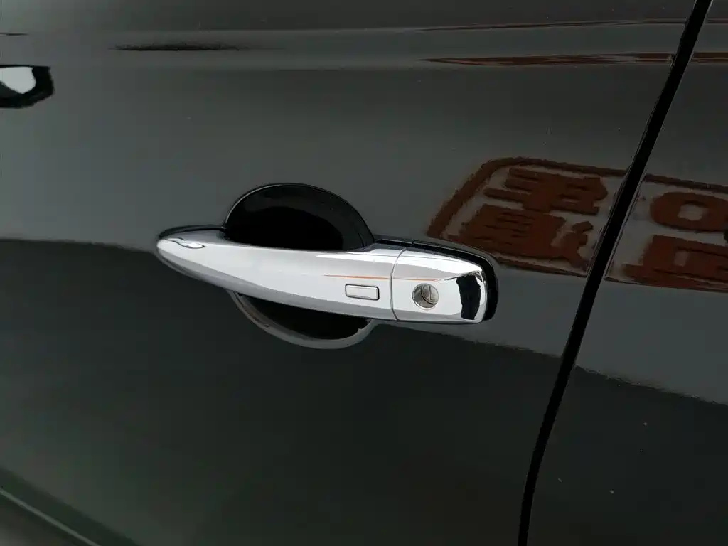 NISSAN TEANA 2019