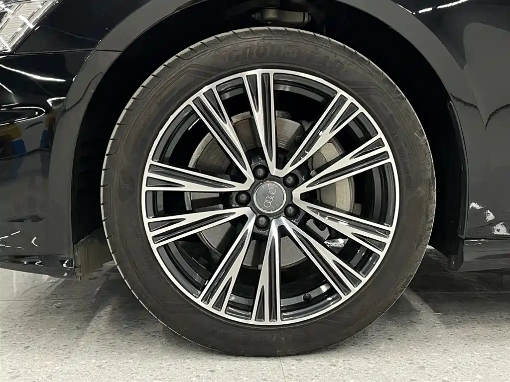 AUDI A6L 2022