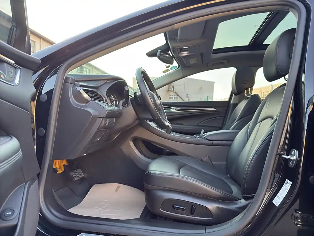 BUICK LACROSSE 2020