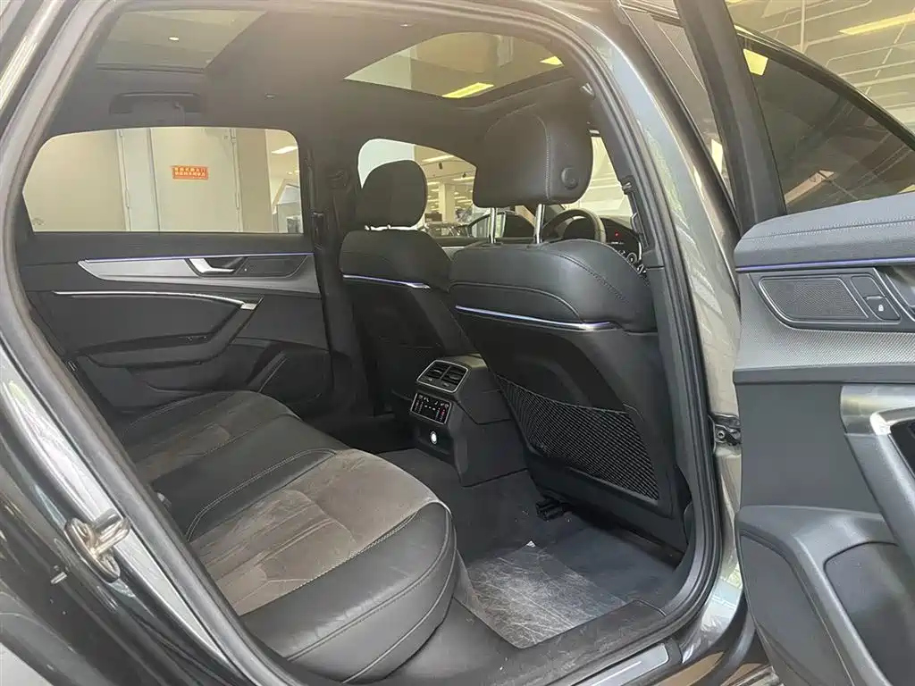 AUDI A6L 2021