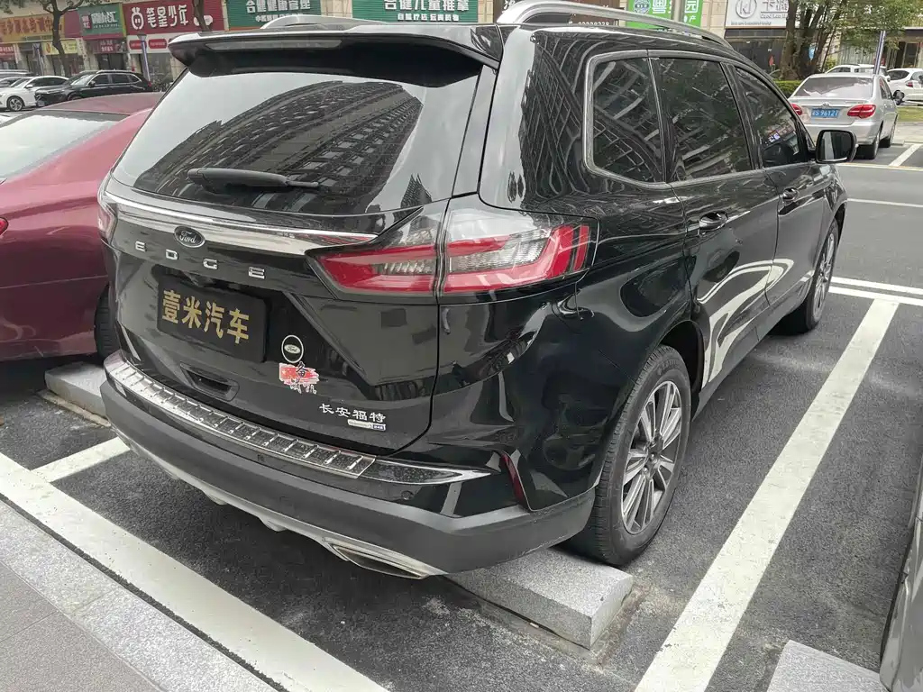 FORD EDGE 2021