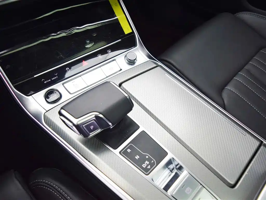 AUDI A6L 2023