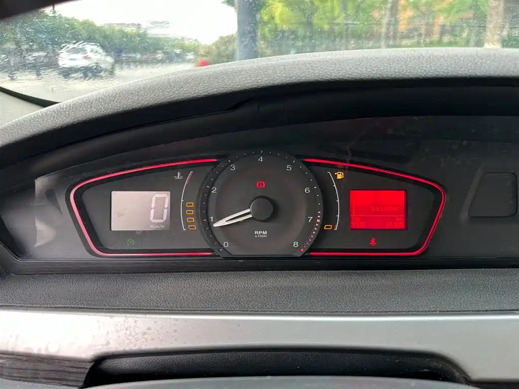ROEWE 550 2011