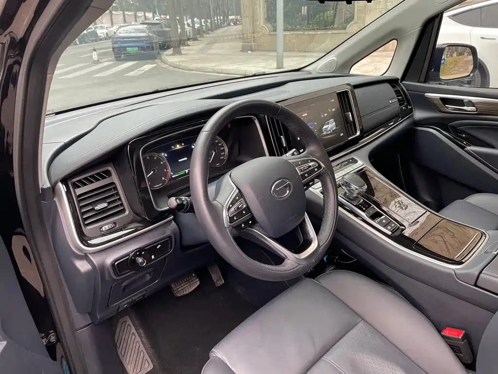 TRUMPCHI M8 2023