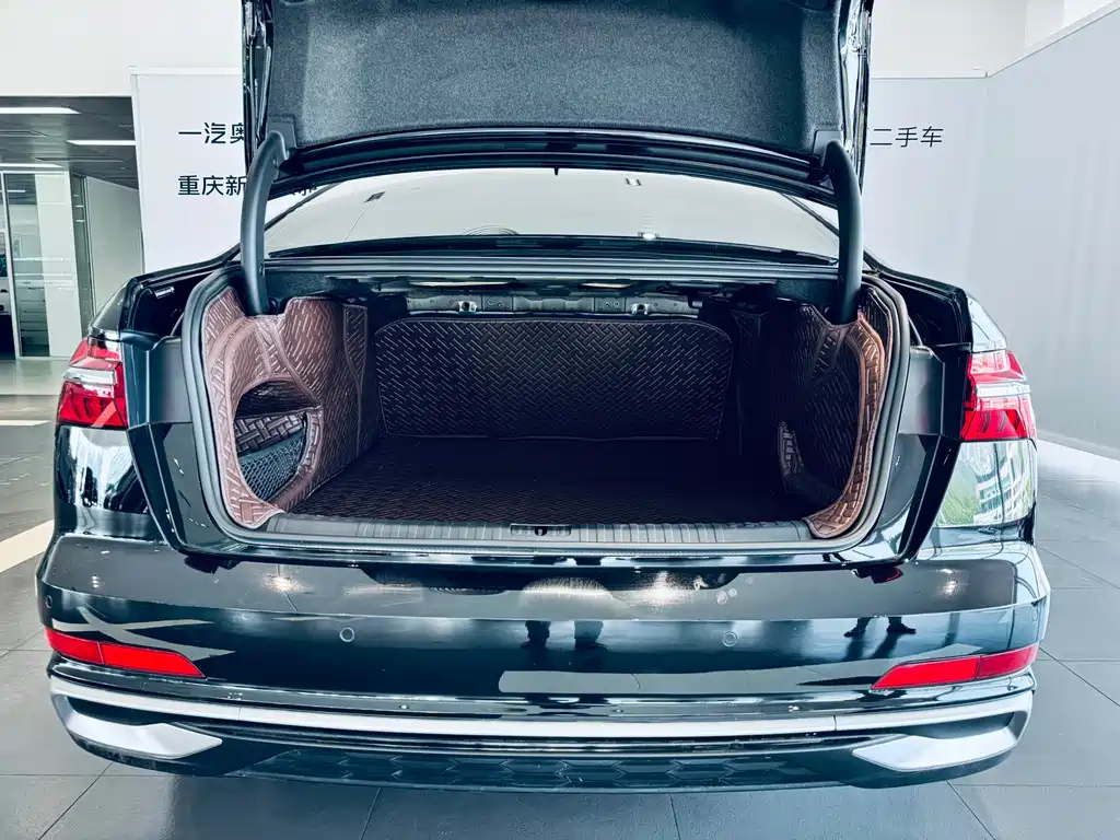 AUDI A6L 2023