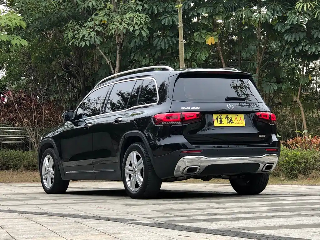 MERCEDES BENZ GLB 2021