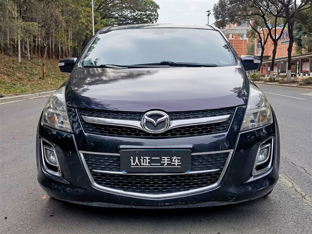 MAZDA 8 2011