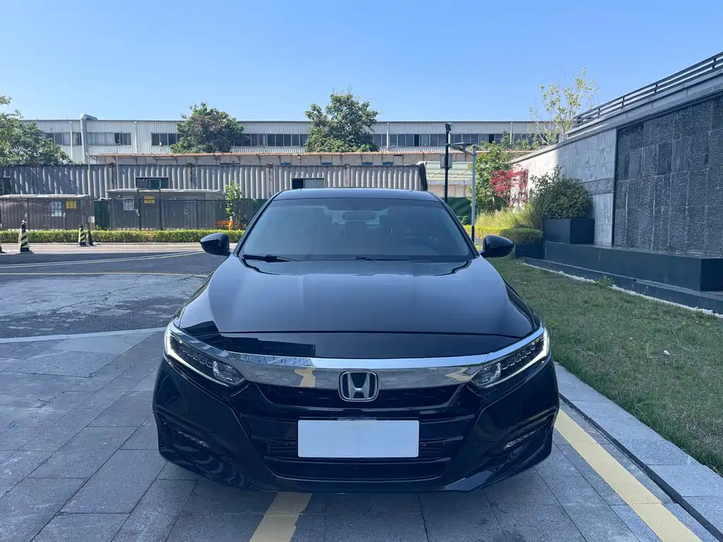 HONDA ACCORD 2018