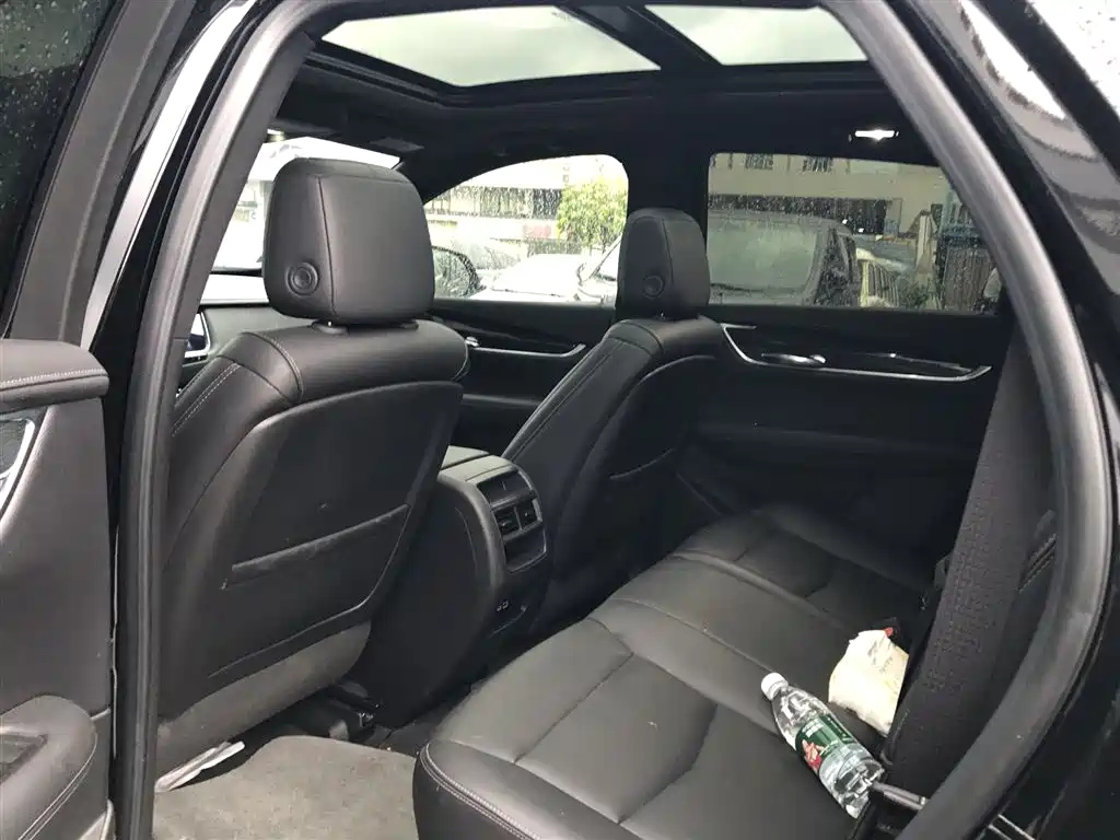 CADILLAC XT5 2022