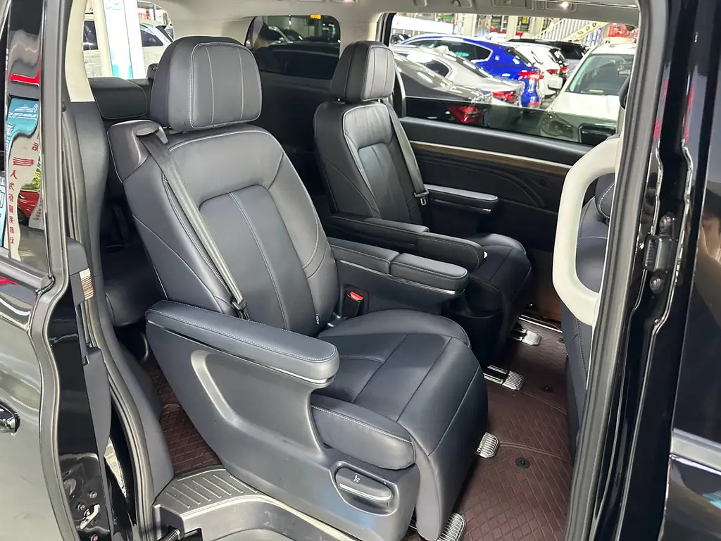 TRUMPCHI M8 2021