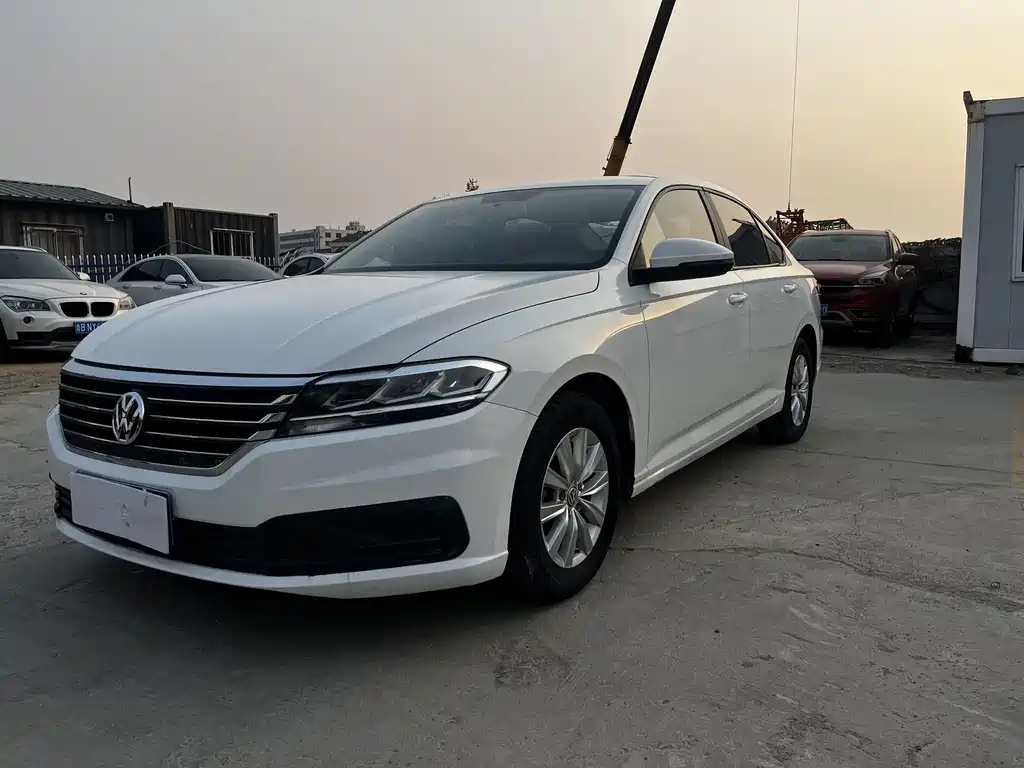 VOLKSWAGEN LAVIDA 2019
