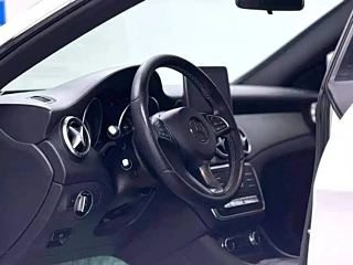 MERCEDES BENZ CLA 2018 YEAR CLA 200 FASHION 2018