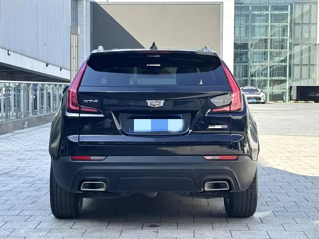 CADILLAC XT4 2020
