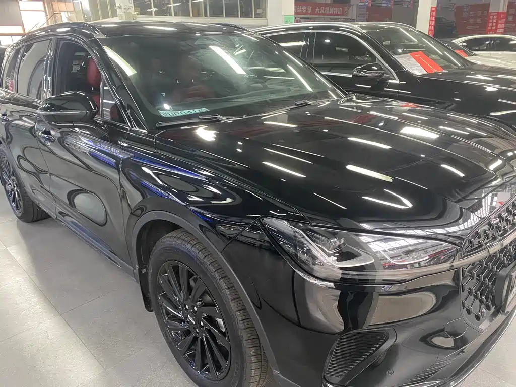 LINCOLN ADVENTURER 2023