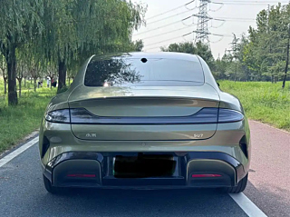 XIAOMI AUTO SU7  2024 YEAR 700KM  RANGE SMART DRIVE EDITI 2024