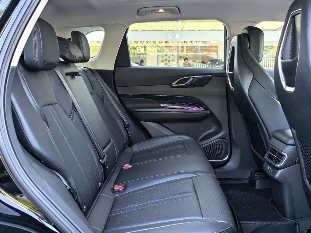 HONGQI HS3 PHEV 2024