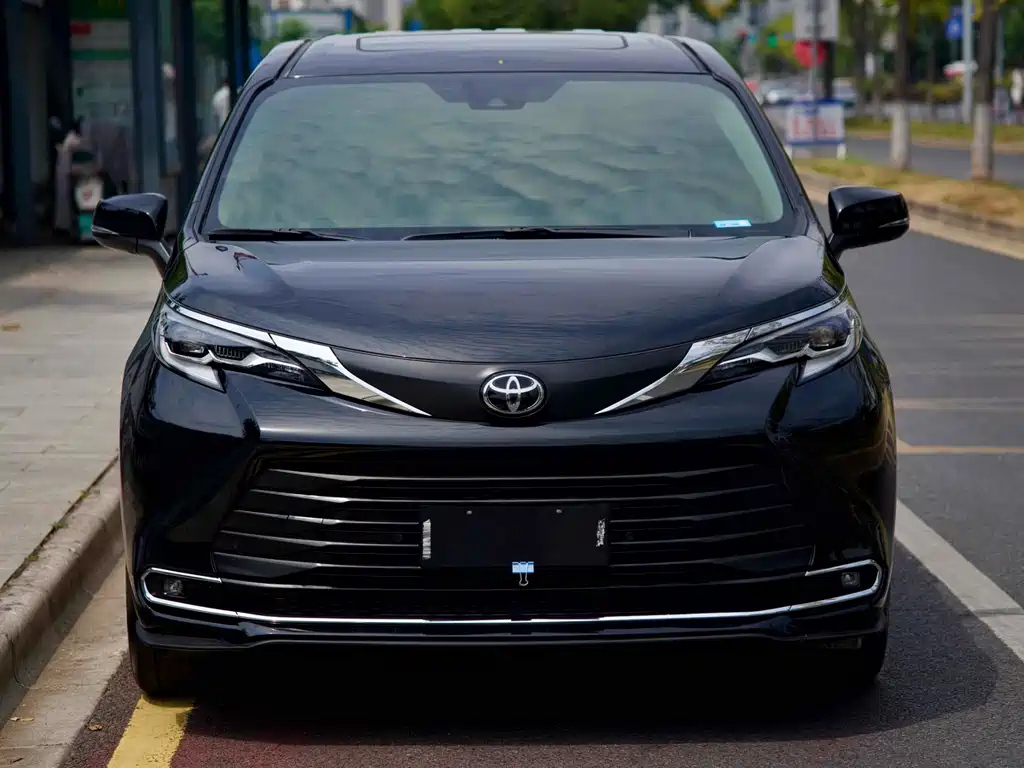 TOYOTA SIENNA SIENNA 2024