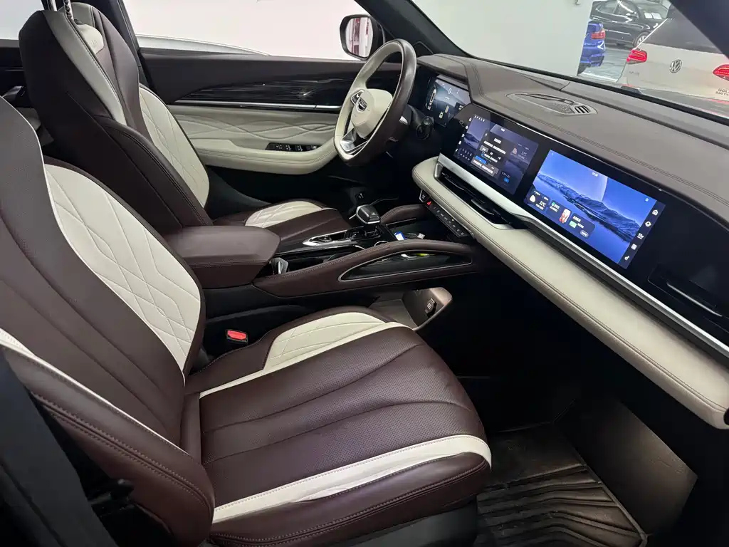 GEELY AUTO MONJARO 2021