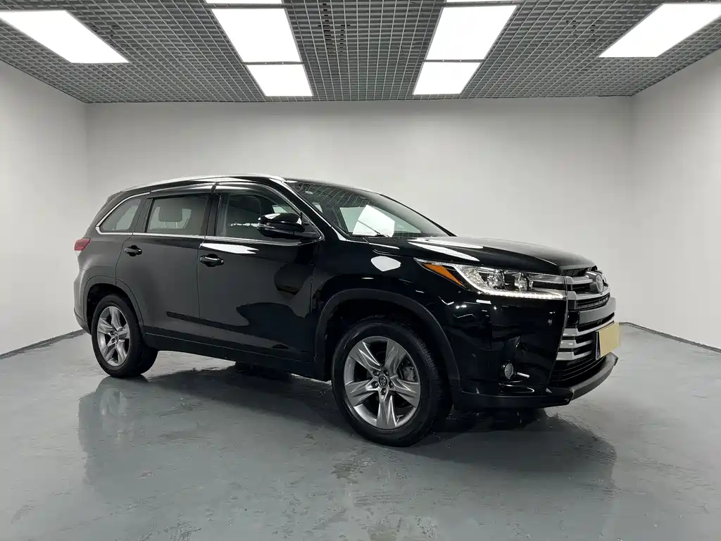 TOYOTA HIGHLANDER 2020