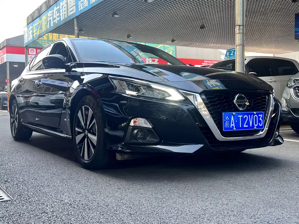 NISSAN TEANA 2019