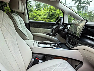 DENZA D9 2024 YEAR DM-I 970 LUXURY 2024