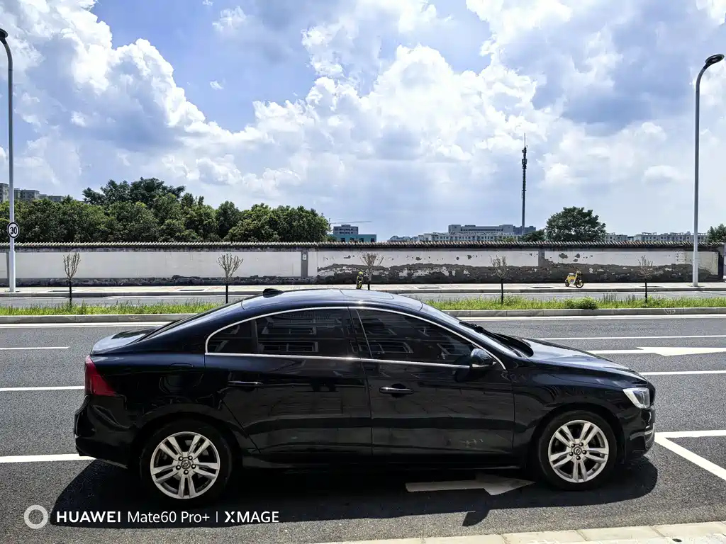VOLVO S60 2014