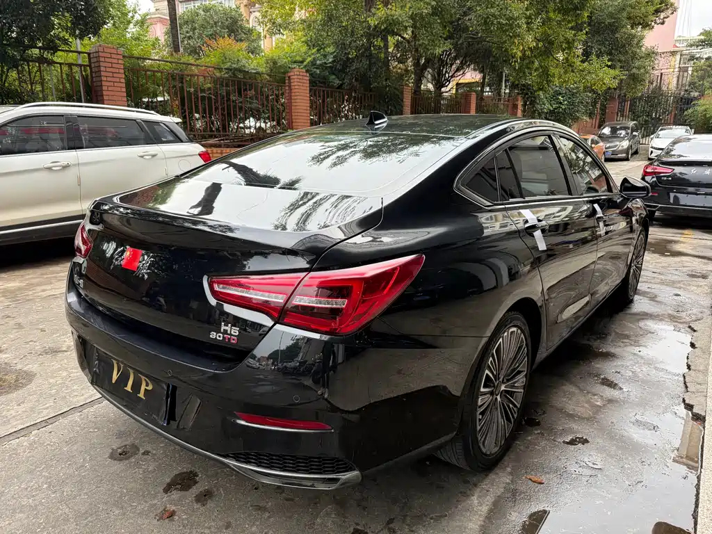 HONGQI H5 2022