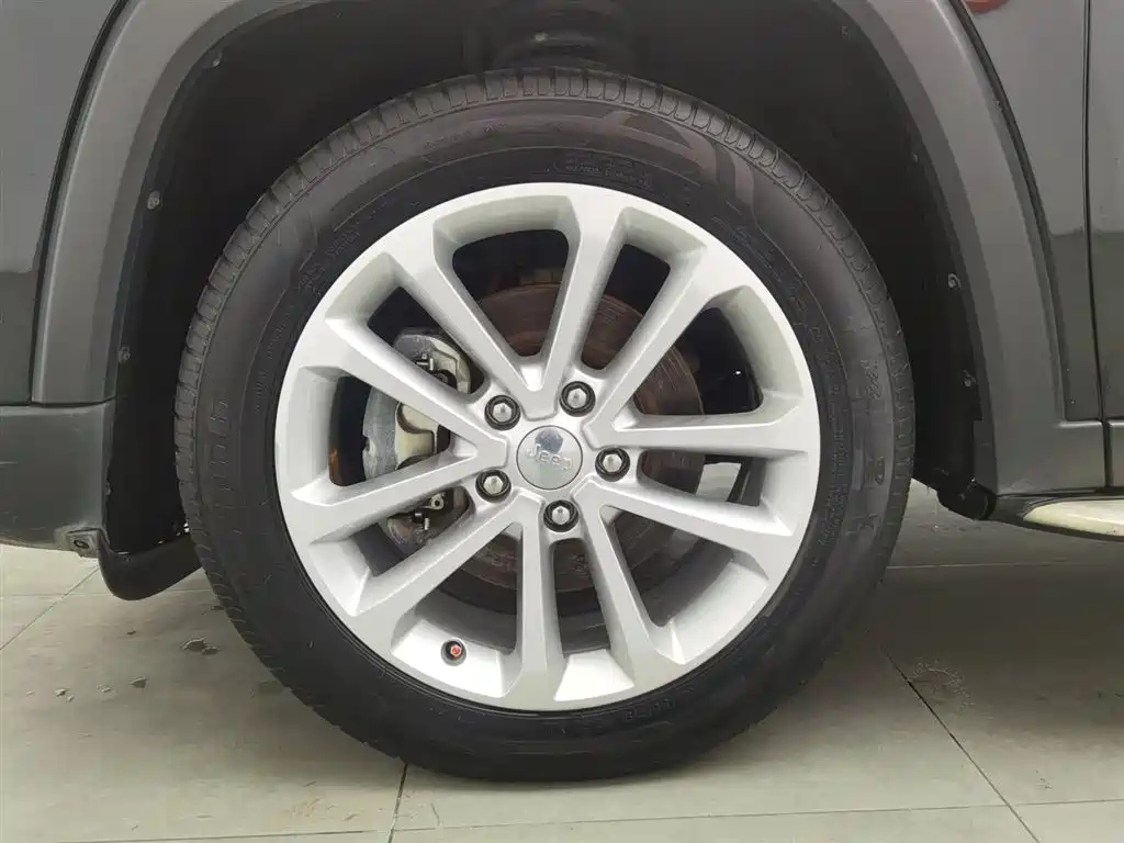 JEEP BIG 指挥官 2020