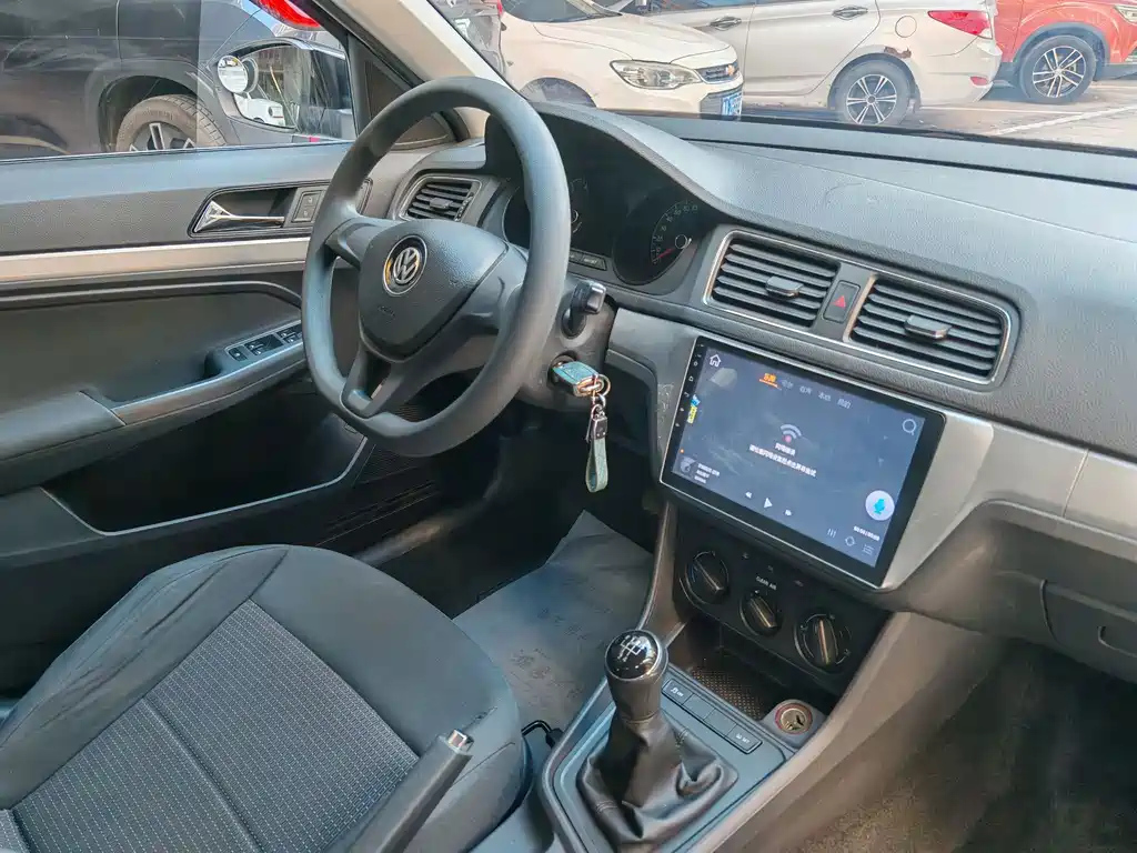 VOLKSWAGEN LAVIDA 2018
