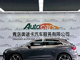 AUDI Q3  2022