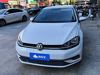 VOLKSWAGEN GOLF  2019