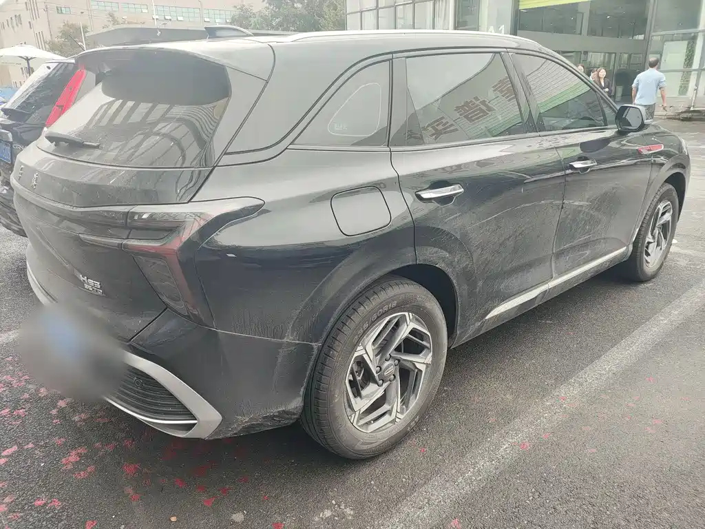 HONGQI HS3 2024