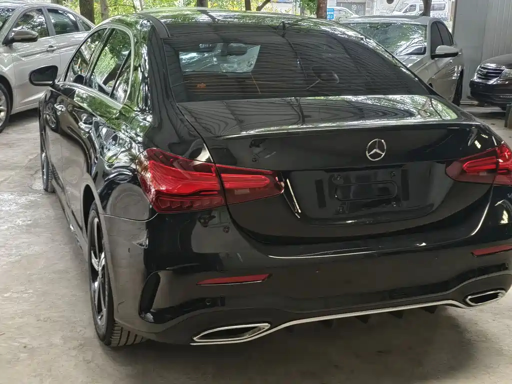 MERCEDES BENZ A-CLASS 2024