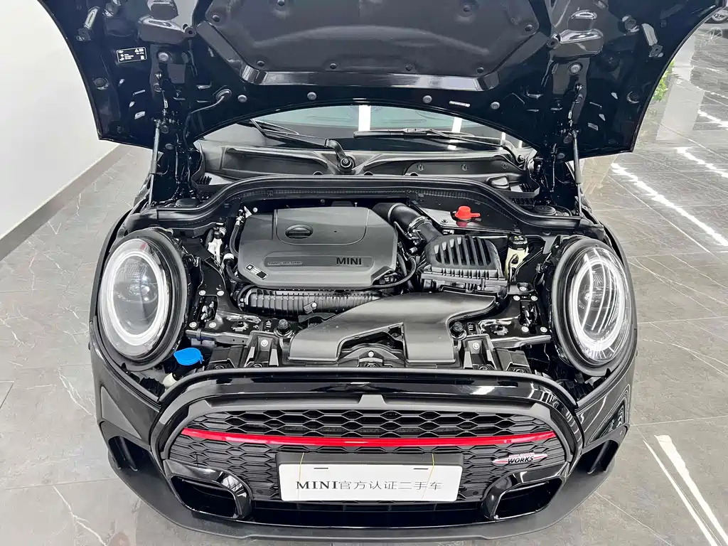 MINI JCW 2023