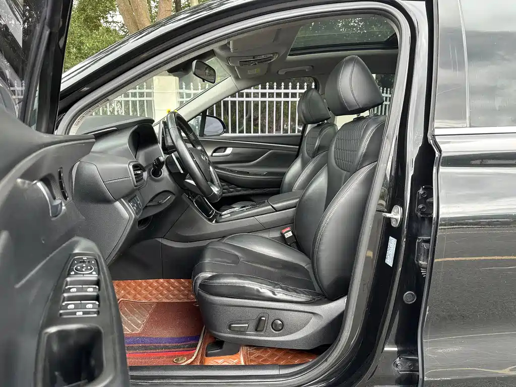 HYUNDAI SANTA FE 2020