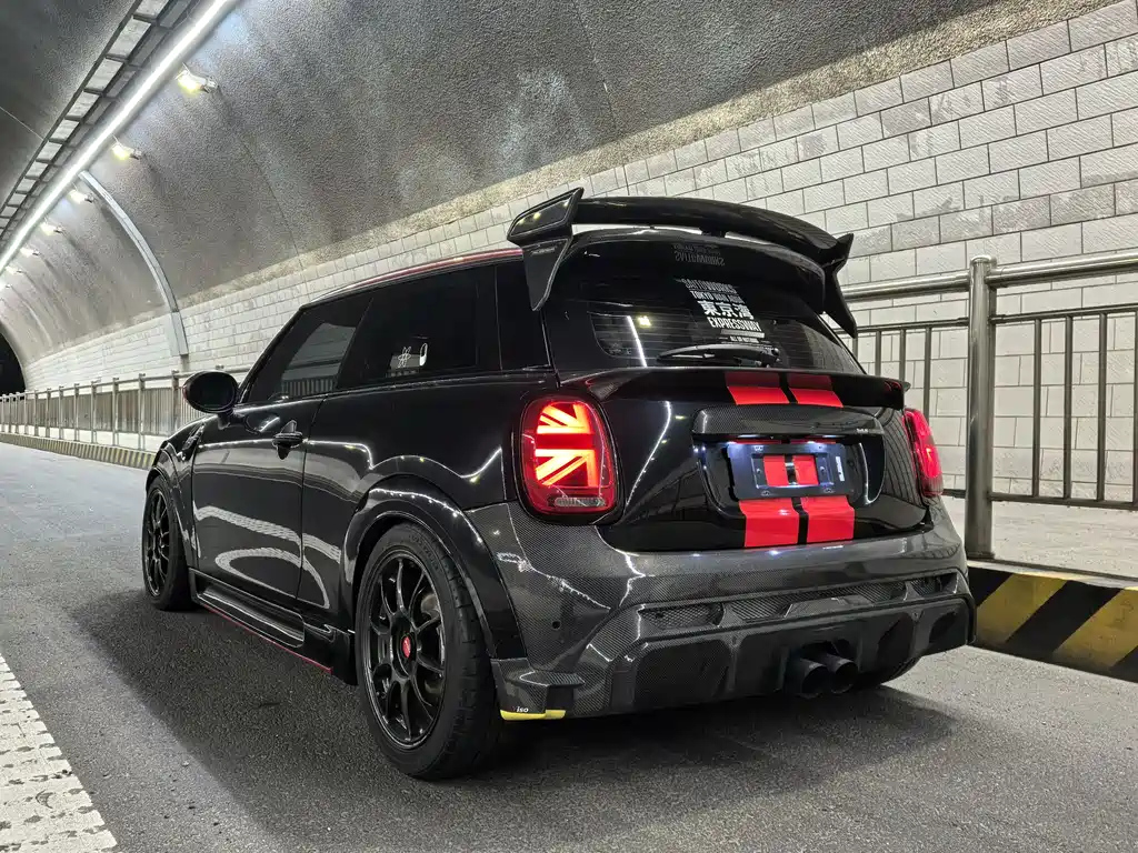 MINI JCW 2018