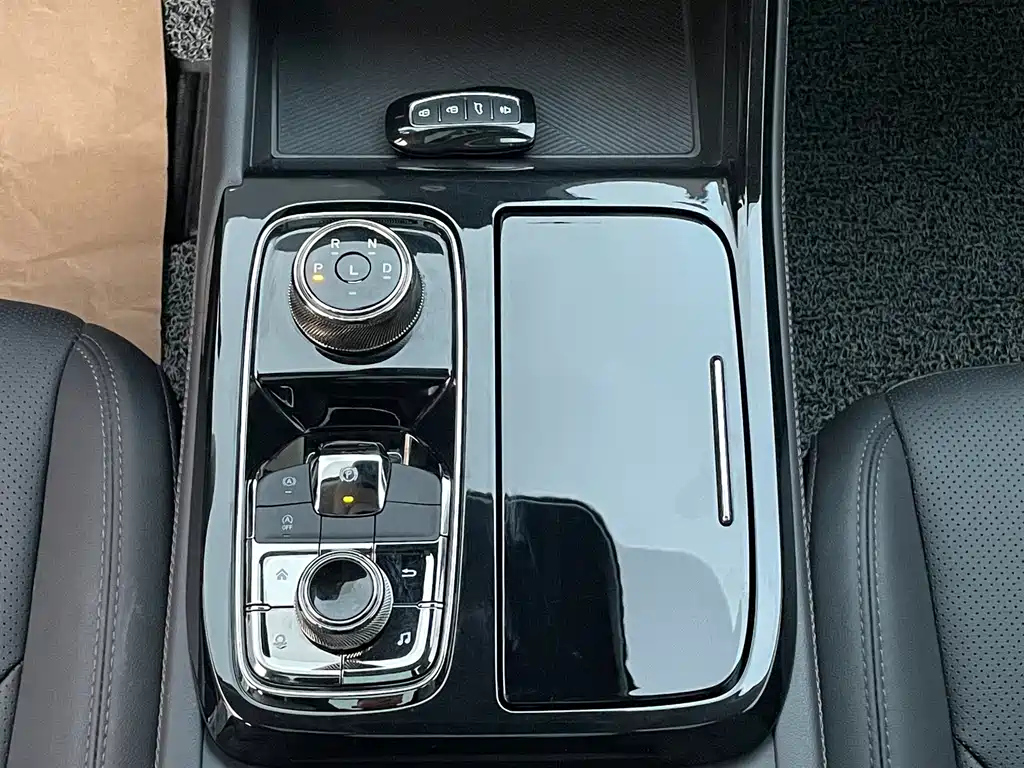 FORD EQUATOR SPORT 2024