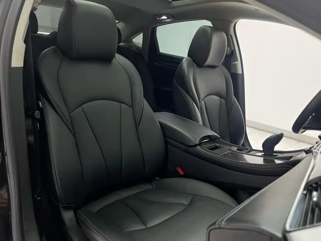 BUICK LACROSSE 2021