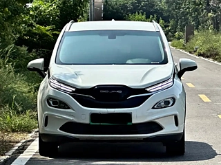 BAIC EX3