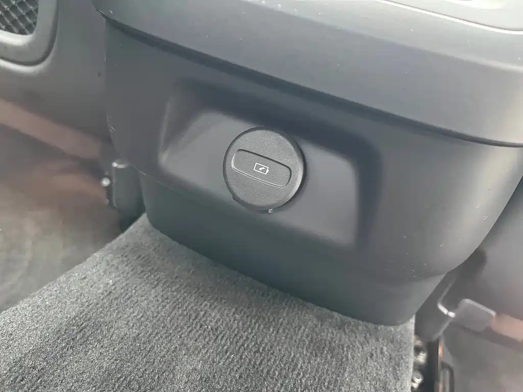 VOLVO S60 2024