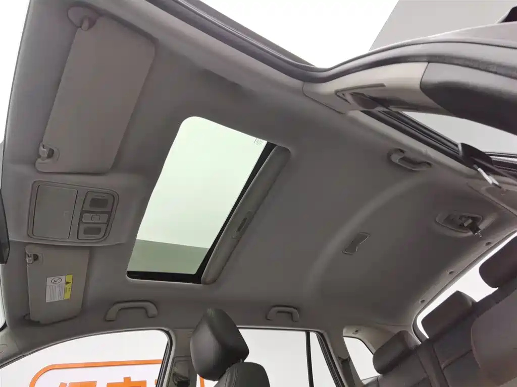 CHANGAN CS75 2016