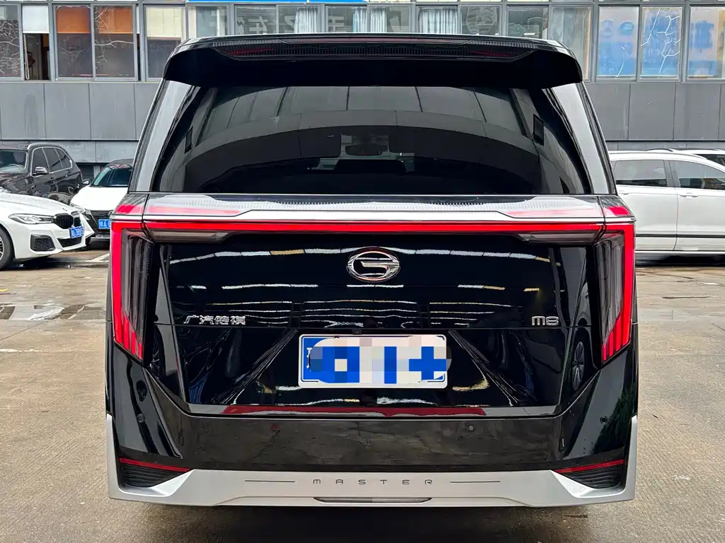 TRUMPCHI M8 2023